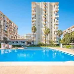 Agata Wabi Benalmadena